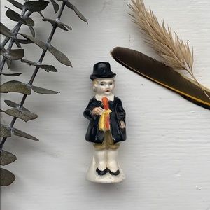 Hand painted Japanese ceramic salt/pepper shaker